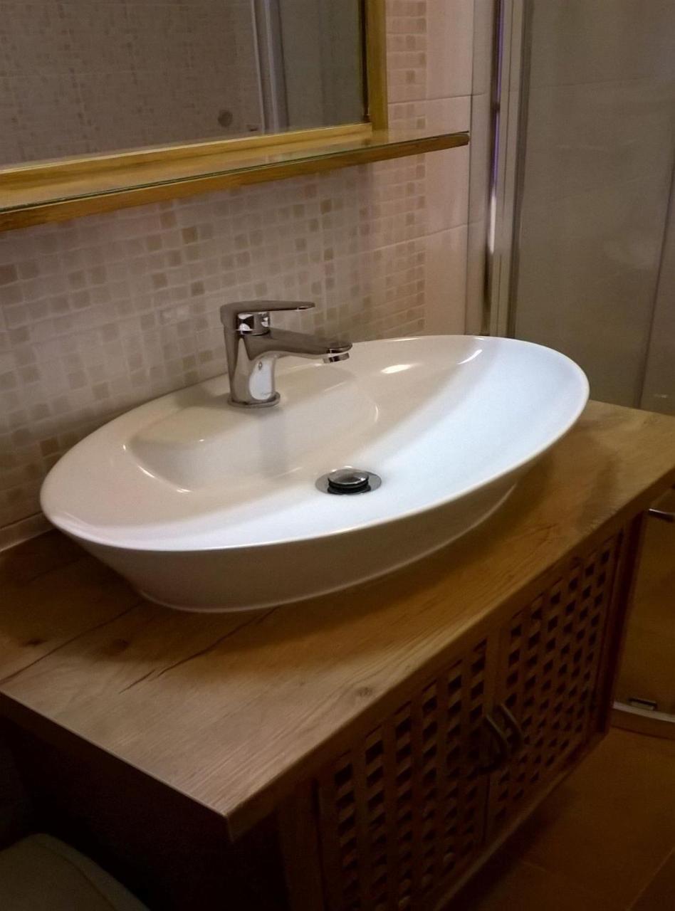 Apartment Vrbnik 8 ภายนอก รูปภาพ
