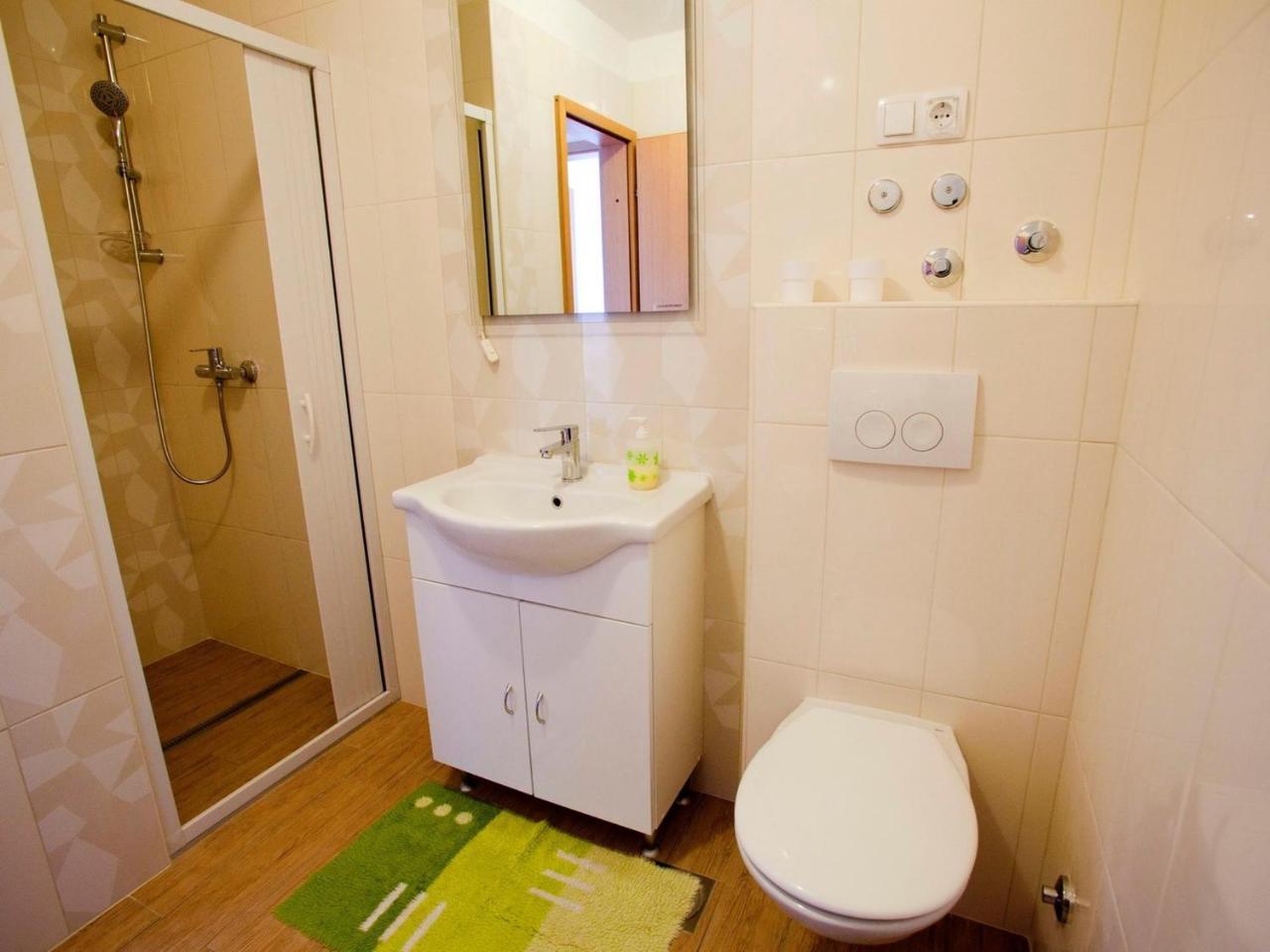 Apartment Vrbnik 8 ภายนอก รูปภาพ
